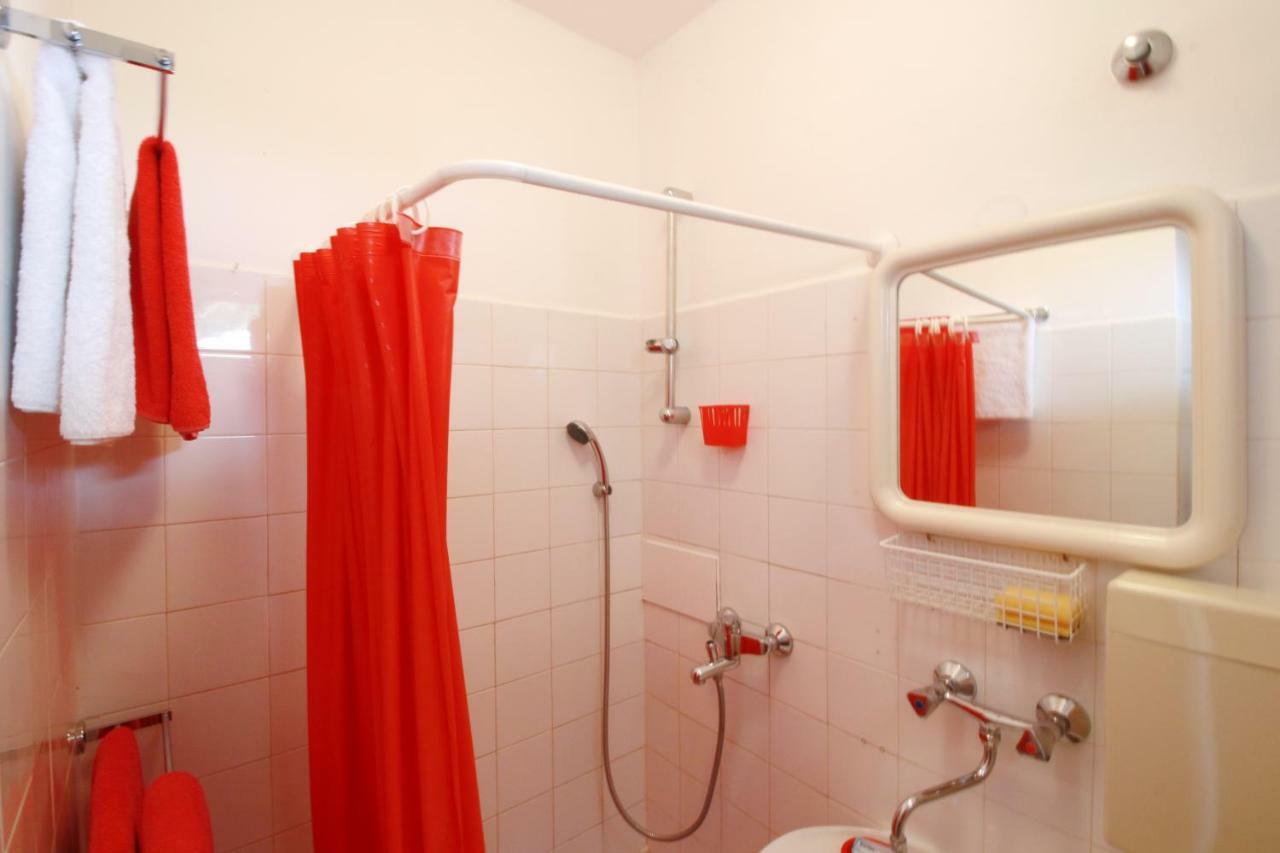 Apartment Dada เพทรอซาเน ภายนอก รูปภาพ